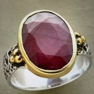 Sundance ruby Alexandra ring size 6
